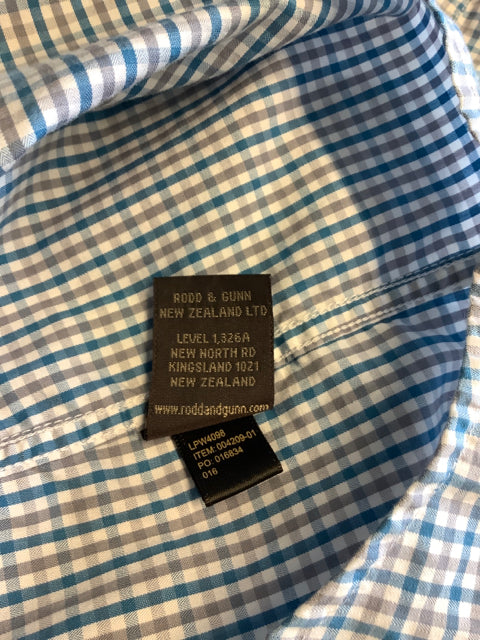 Rodd & Gunn Sports Fit Button Down Shirt Size XL Blue Grey Plaid 100% Cotton 6E