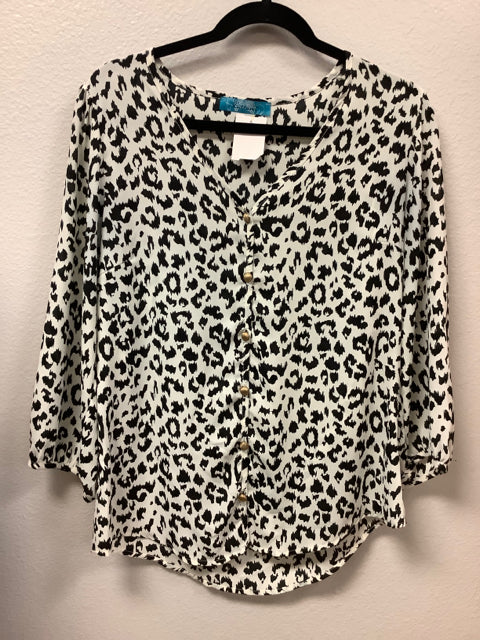 Buttans Blouse Black/White Animal Print Button UP 3/4 Sleeve Size L USA Made 1B