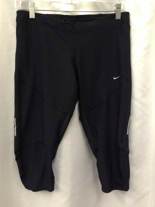 Nike Dri-fit Size M Black Capri Pants Active Wear 2 Pockets Adjustable Waist 2C